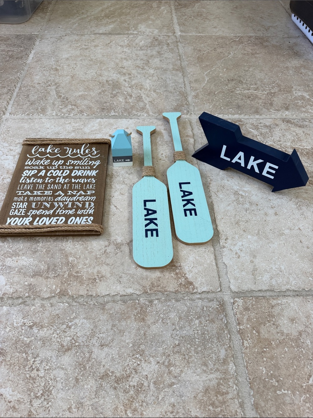 Lake Sign Wall Decor Set in Light Blue and Natural Wood. Never used. - Picture 3 of 3